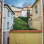 Hostel Little Quarter Πράγα