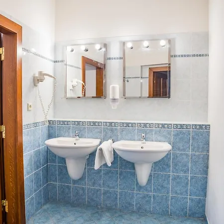 Vandrarhem Little Quarter *