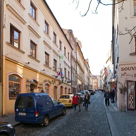 Little Quarter Vandrarhem Prag